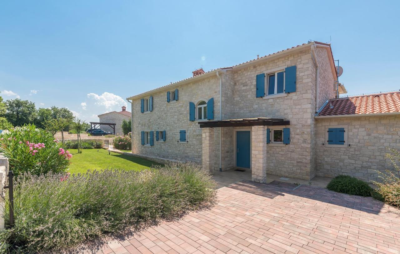 Villa Sterpazzi - Near Porec With Sea View, Private Jacuzzi, Sauna And Pool Višnjan Dış mekan fotoğraf
